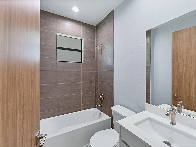 6927 Topeka Ln — Photo 27