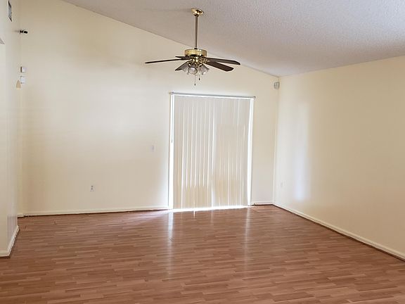 2nd image of 4436 Deer Valley Dr