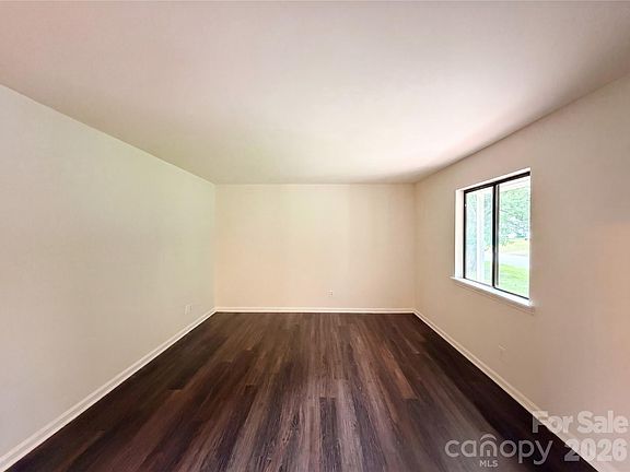 5th image of 10015 Garth Wood Rd