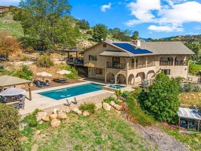 11725 Sierra Rojo Rd, Valley Center, CA, 92082
