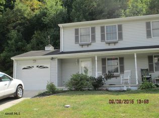 1330 Spring Run Dr, Altoona, PA 16601