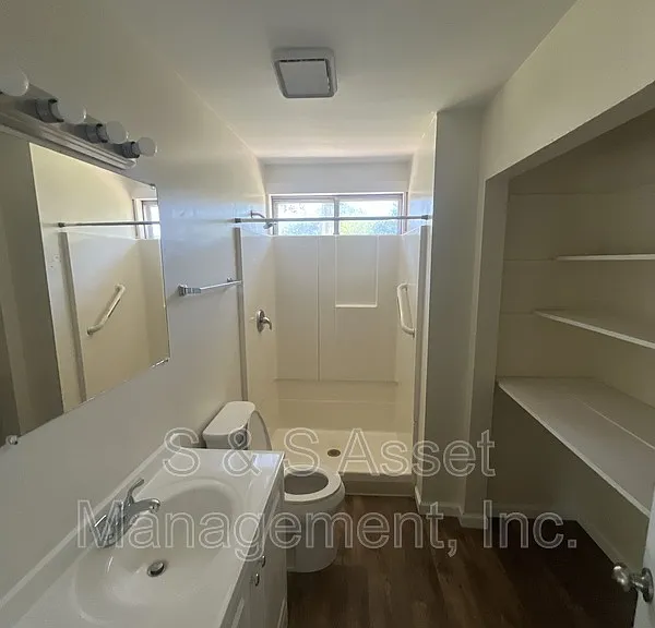 3324 Danbury Crossroad St — Photo 23