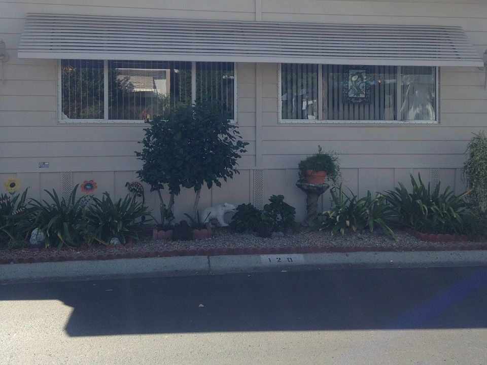 1st image of 2700 E Valley Pkwy Space 120