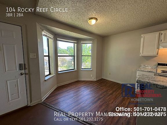 5th image of 104 Rockyreef Cir