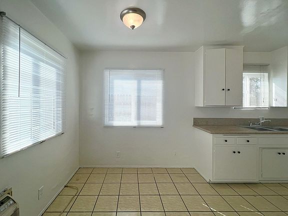 5th image of 860 Brightwood St #G