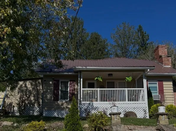 110 Spencer Ave, Spencer, WV 25276