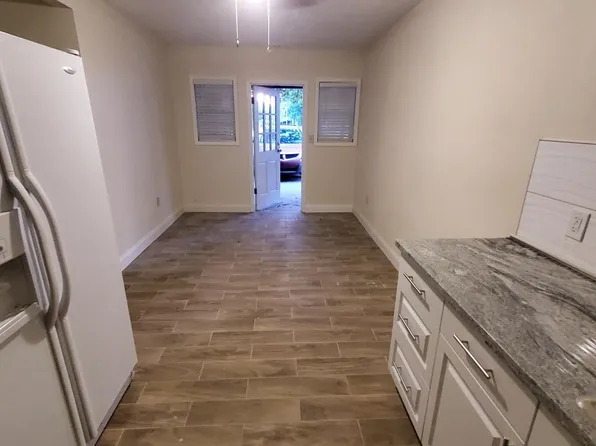 5020 Barlow Loop Rd #B, Lakeland, FL 33811