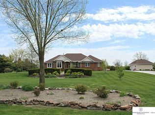 255 S 259th St, Waterloo, NE 68069