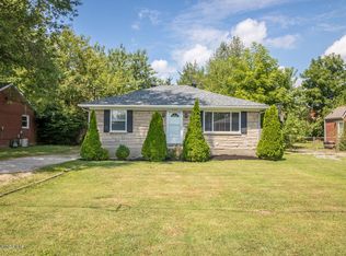4722 Van Hoose Rd, Shively, KY 40216