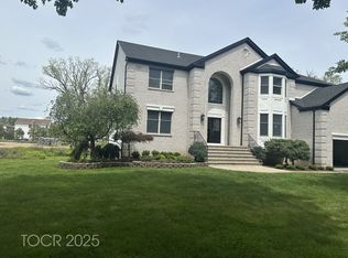309 Cardinal Pl, Paramus, NJ 07652