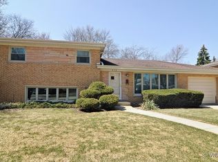 528 S Evanston Ave, Arlington Heights, IL 60004