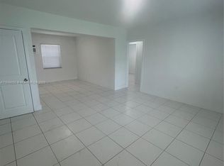 553 SW 7th St APT 2, Miami, FL 33130