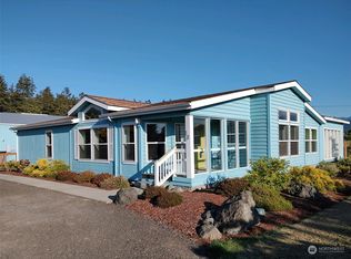 33 Majesty Way, Port Angeles, WA 98362
