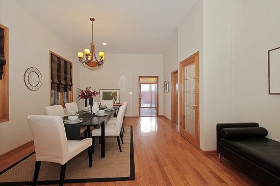 4th image of 2820 S Thomas Barclay Dr