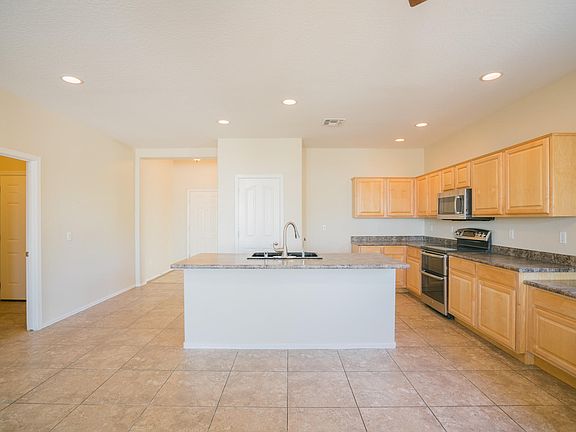 2nd image of 14869 N 173rd Dr