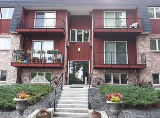 352 E Rose St #1A, Owatonna, MN 55060