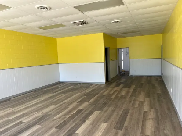 1115 N Thornton St #17-19-21B, Clovis, NM 88101