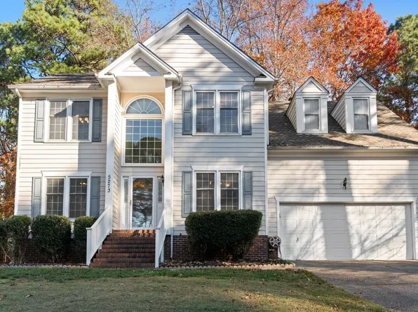 5273 Fairmead Cir, Raleigh, NC 27613