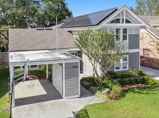 5320 Reclanada Dr, Metairie, LA 70003