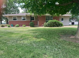 7789 N Wildlife Dr, Hopedale, IL 61747