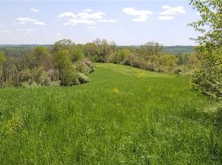 Fox Valley Rd, New Philadelphia, OH 44663