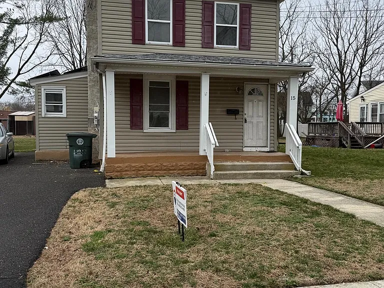 15 Williams St — Photo 2