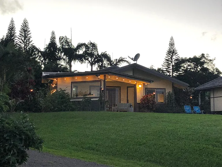 51 W Waipio Rd — Photo 10