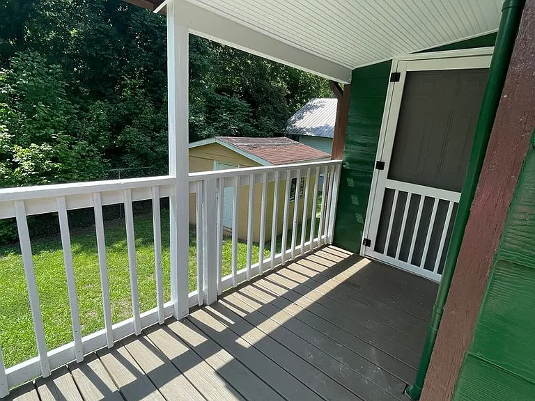134 Dallas St — Photo 20