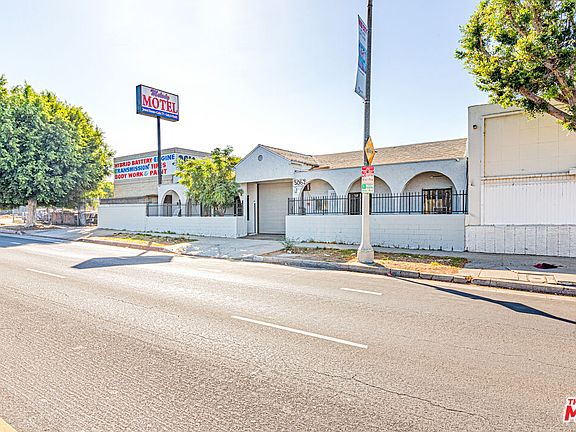 5th image of 5062 W Washington Blvd