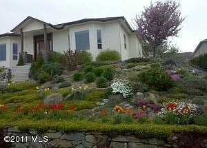 1st image of 1545 N Grover Ave