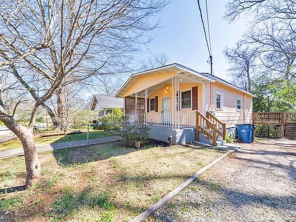 2nd image of 1776 Spring Ave