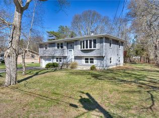 60 Leger Ln, Tiverton, RI 02878