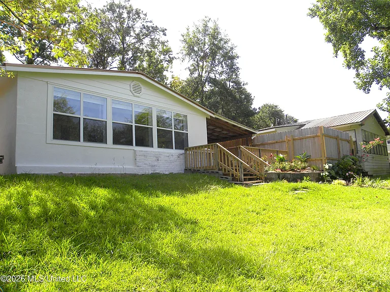11447 Summer Lane Rd — Photo 24
