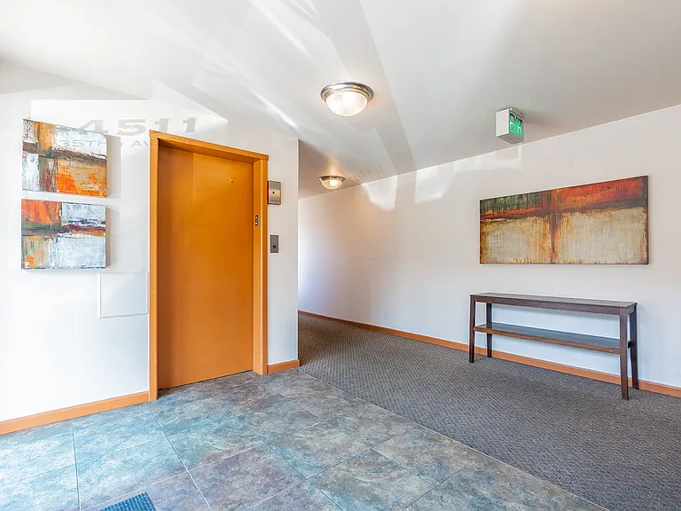 Fairway Apartments — Photo 7