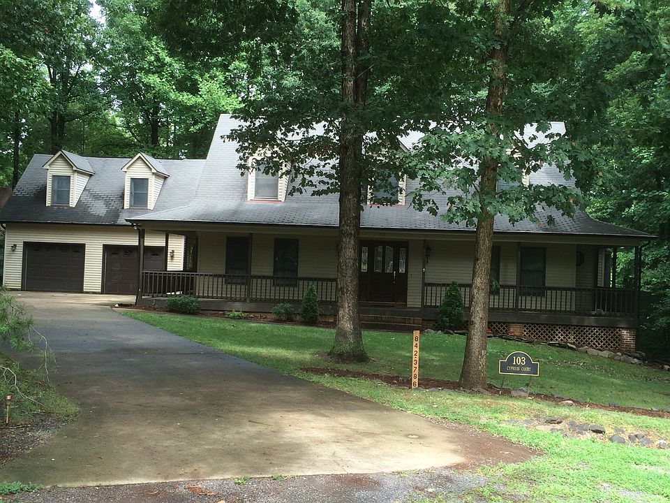 2nd image of 103 Cypress Ct
