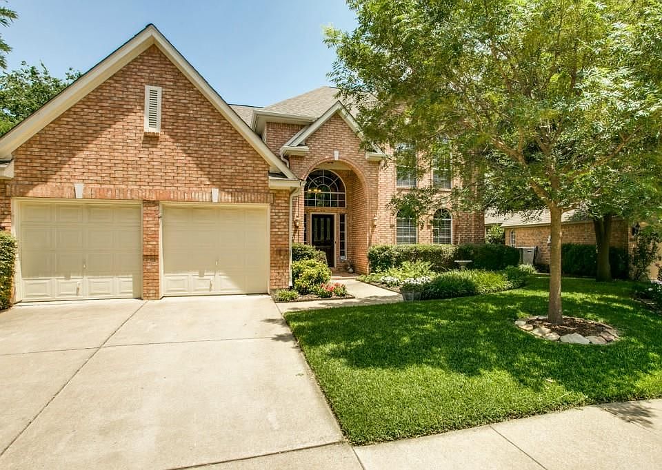 1st image of 2219 Cherry Hill Ln