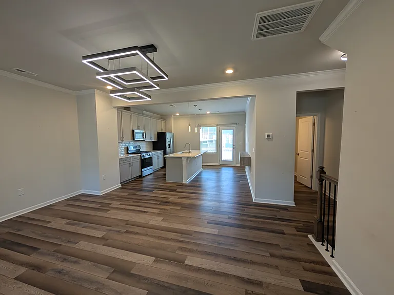 3010 Brellon Ln — Photo 6