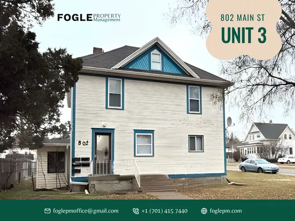 802 Main ST, 802 Main St APT 3, Williston, ND 58801