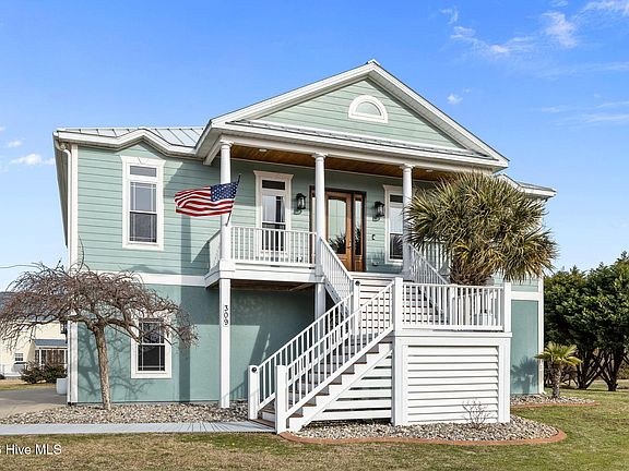 3rd image of 309 Island View Drive