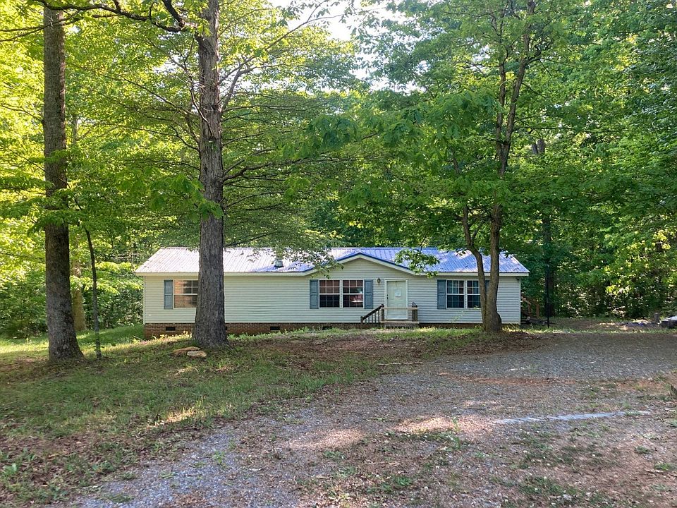 1st image of 118 Deer Track Ln
