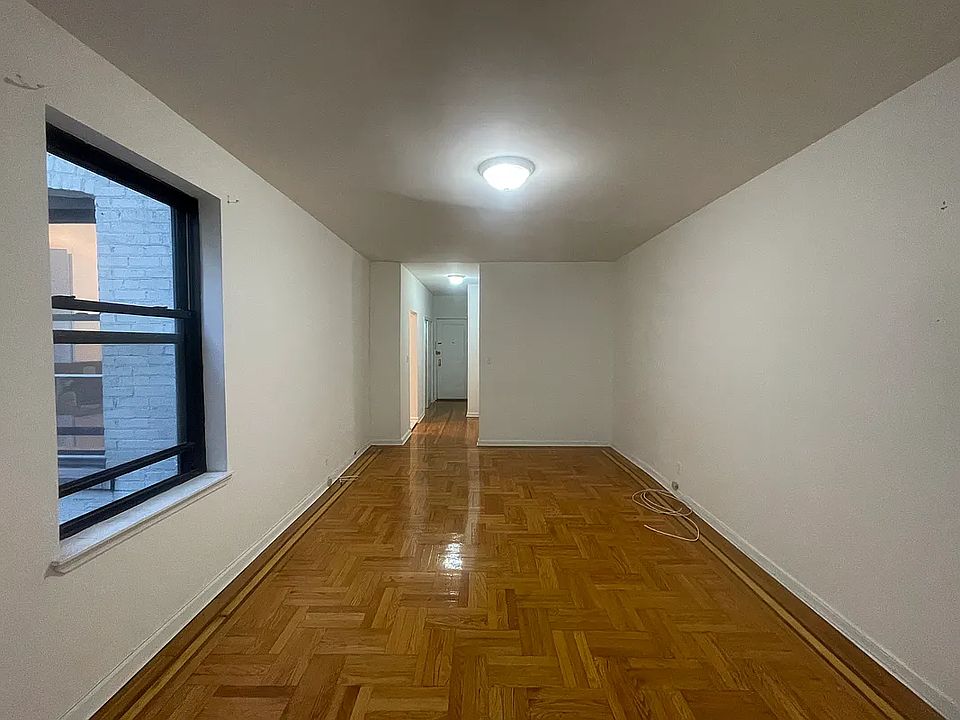1st image of 41-30 46th St #3Z