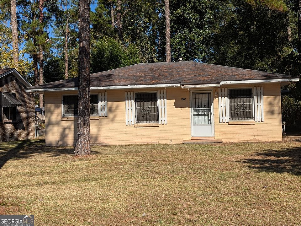 1st image of 905 Dorsett Ave