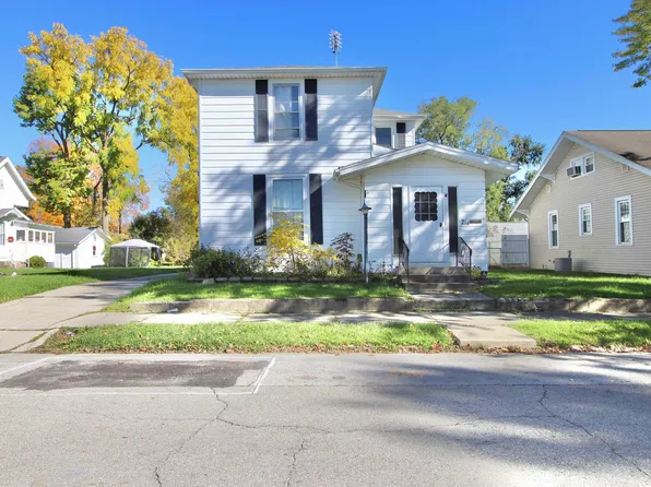 214 N D St, Marion, IN 46952