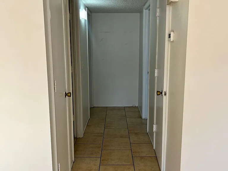 Catalina View Apartments — Photo 69