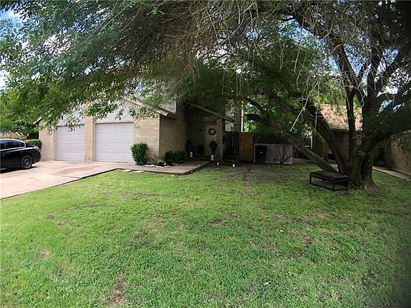 3rd image of 3200 Trenton Dr