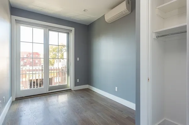 Rented by MNS | media 67