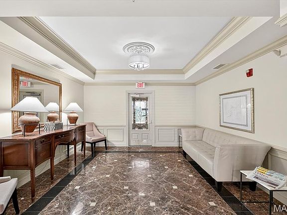 2nd image of 123 W Bodley Ave APT 303
