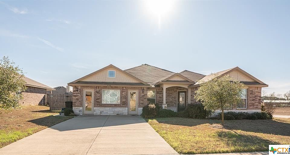 1st image of 708 W Orion Dr