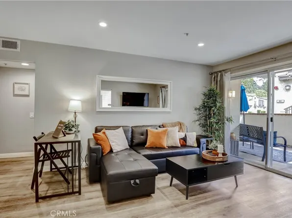 129 N Cross Creek Rd, Orange, CA