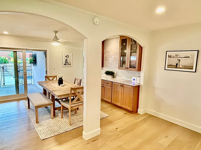 567 Woods Dr — Photo 5